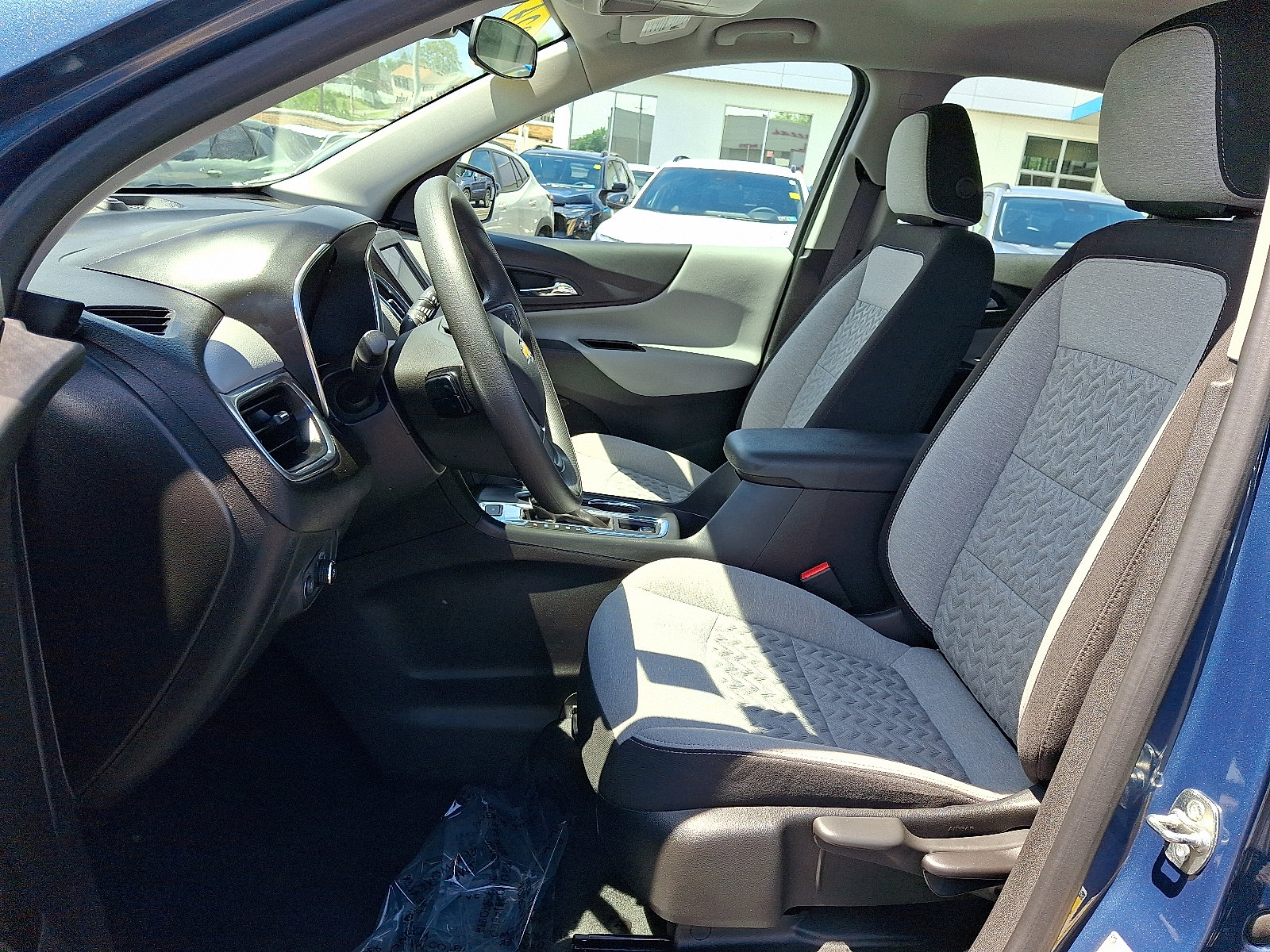 Used 2024 Chevrolet Equinox LS AWD/4WD image 15