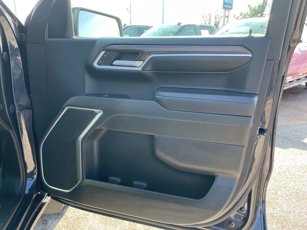 Used 2022 Chevrolet Silverado 1500 RST w/ Z71 Off-Road Package image 29