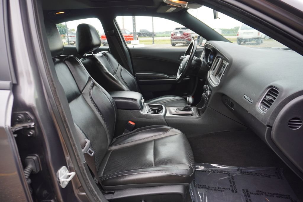 Used 2022 Dodge Charger SXT w/ Leather Interior Group image 28