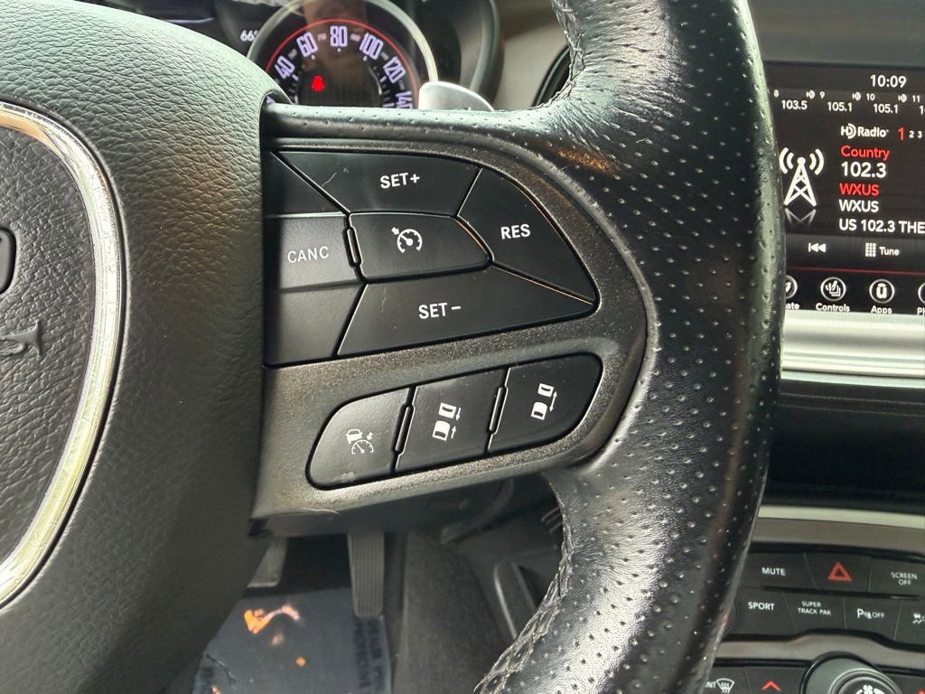 Used 2022 Dodge Challenger R/T w/ Plus Package image 19