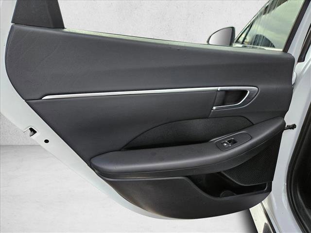 Used 2023 Hyundai Sonata SEL image 17