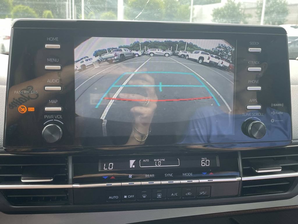 Used 2022 Toyota Sienna LE FWD image 36