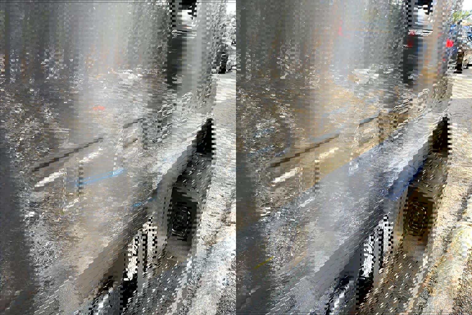 Certified 2025 Toyota Tacoma SR5 image 10