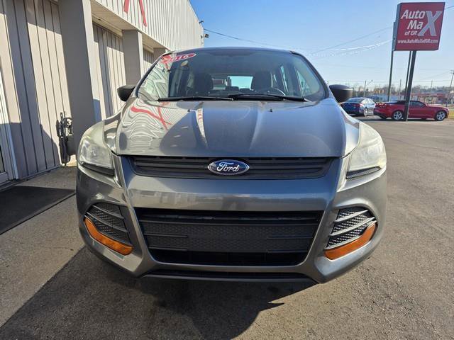 Used 2016 Ford Escape S FWD image 3