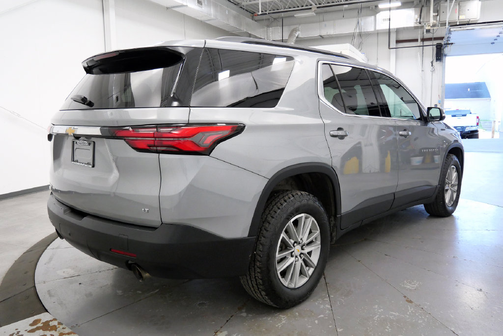 Used 2023 Chevrolet Traverse LT w/ LPO, Floor Liner Package AWD/4WD image 8