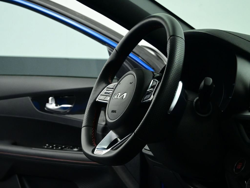 Used 2023 Kia Forte GT image 58