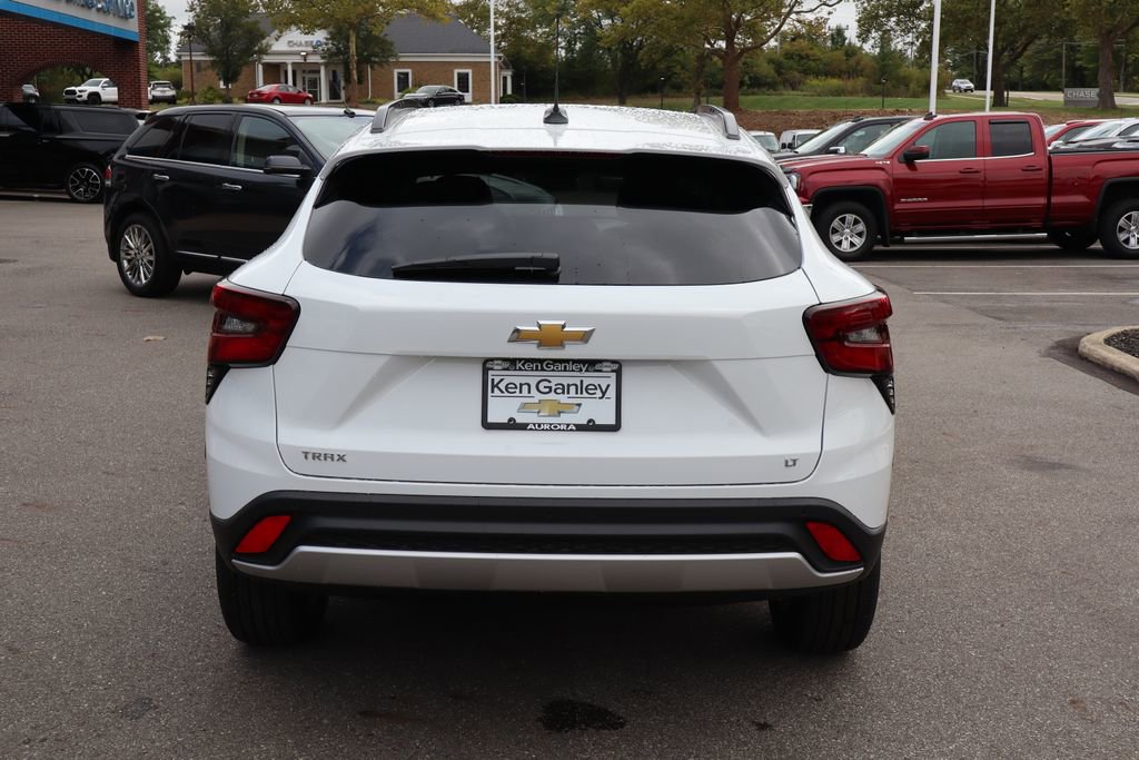 New 2026 Chevrolet Trax LT w/ Driver Confidence Package image 27