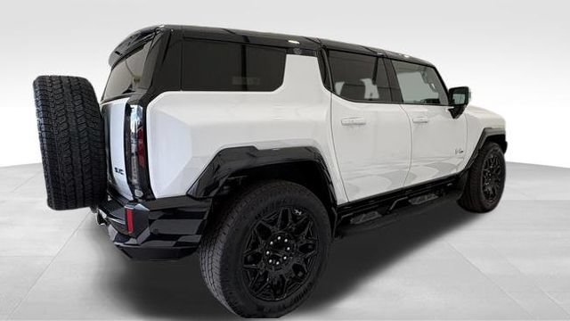 Used 2025 GMC Hummer EV 2X w/ LPO, Cargo Utility Package AWD/4WD image 8