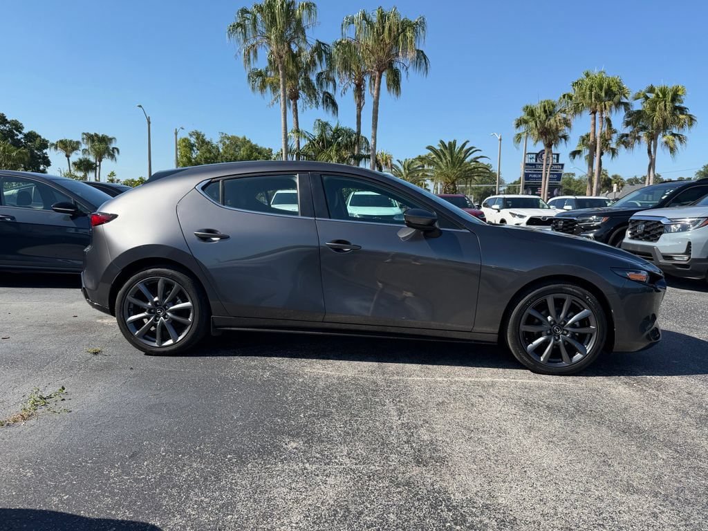 Used 2023 MAZDA MAZDA3 s FWD image 4