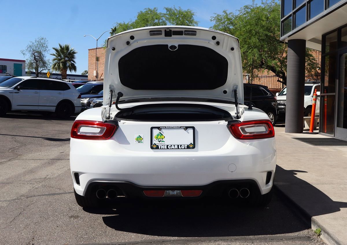 Used 2017 FIAT 124 Spider Abarth image 23