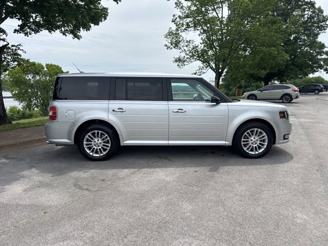 Used 2019 Ford Flex SEL w/ Equipment Group 202A FWD image 8