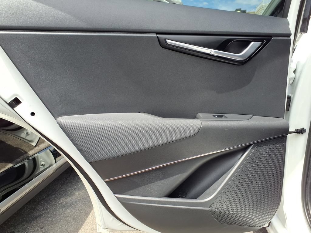 Certified 2023 Kia Niro Wind FWD image 21