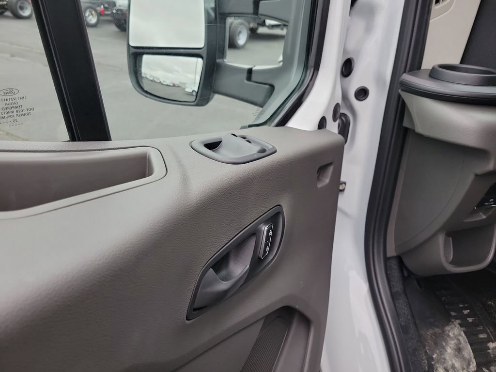 New 2026 Ford Transit 250 148 Medium Roof image 20