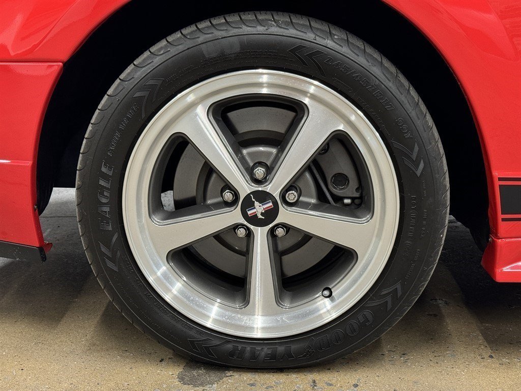 Used 2003 Ford Mustang Mach 1 RWD image 6