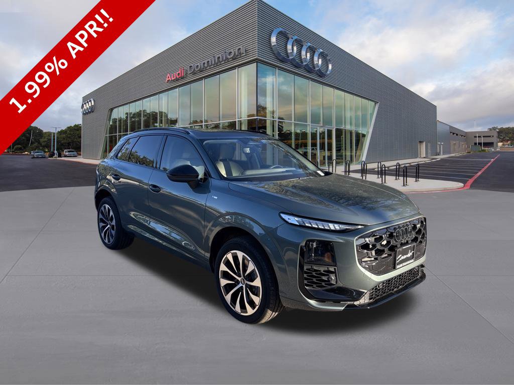 New 2026 Audi Q3 quattro 2.0T AWD/4WD image 3