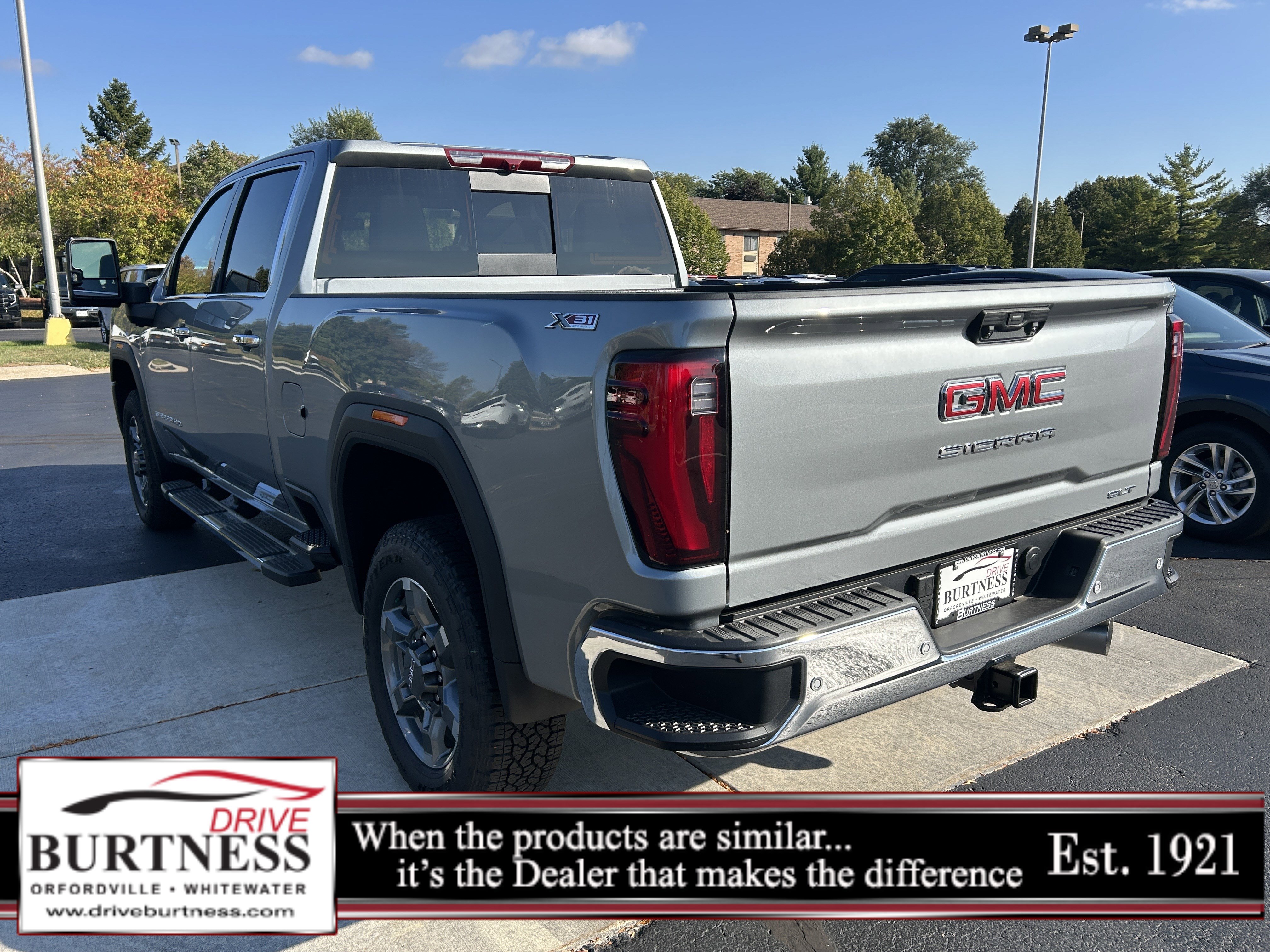 New 2026 GMC Sierra 3500 SLT w/ SLT Premium Package image 5