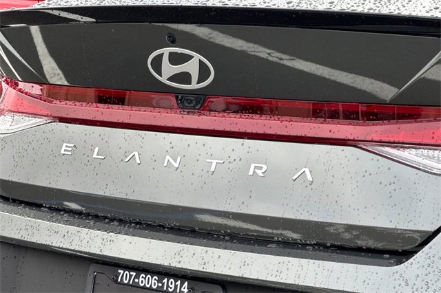 New 2026 Hyundai Elantra Sport image 9