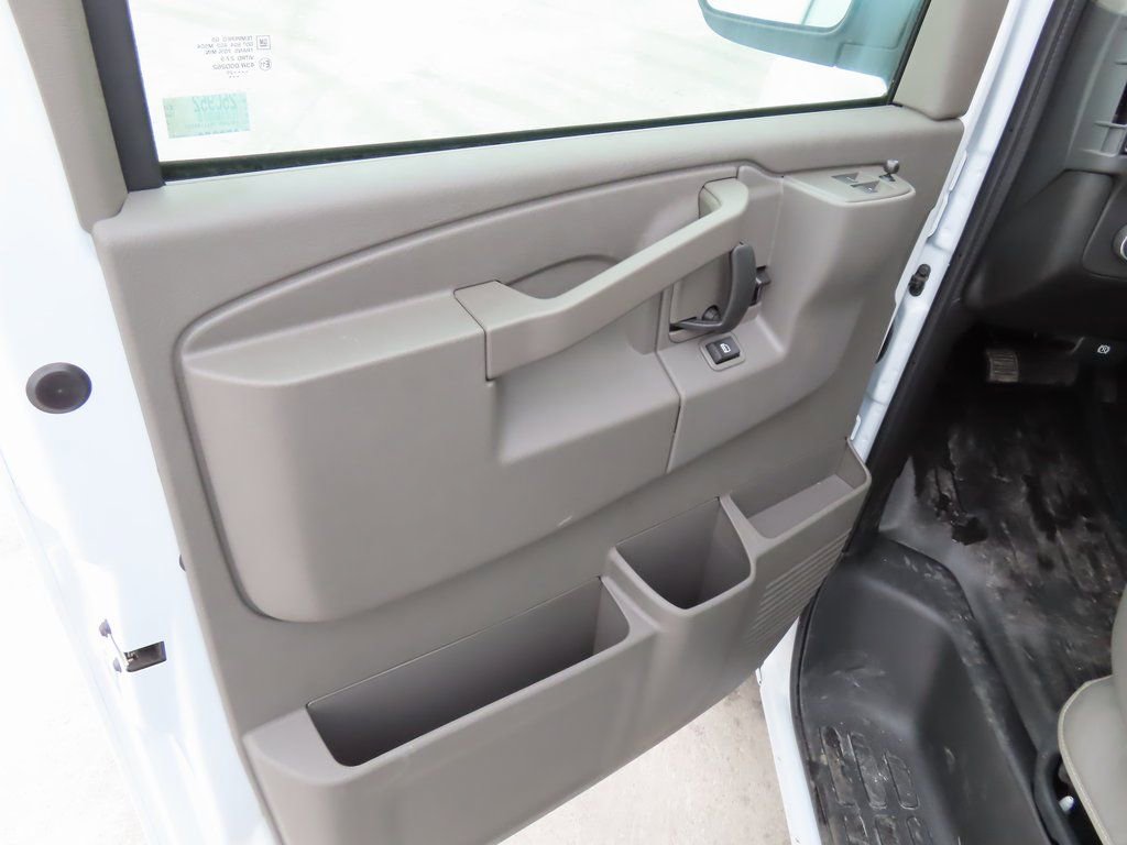 New 2025 Chevrolet Express 3500 w/ Power Convenience Package image 23