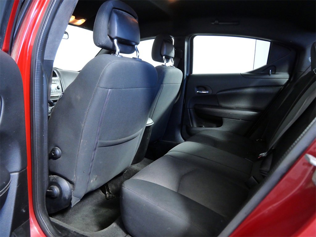 Used 2013 Dodge Avenger SE image 14
