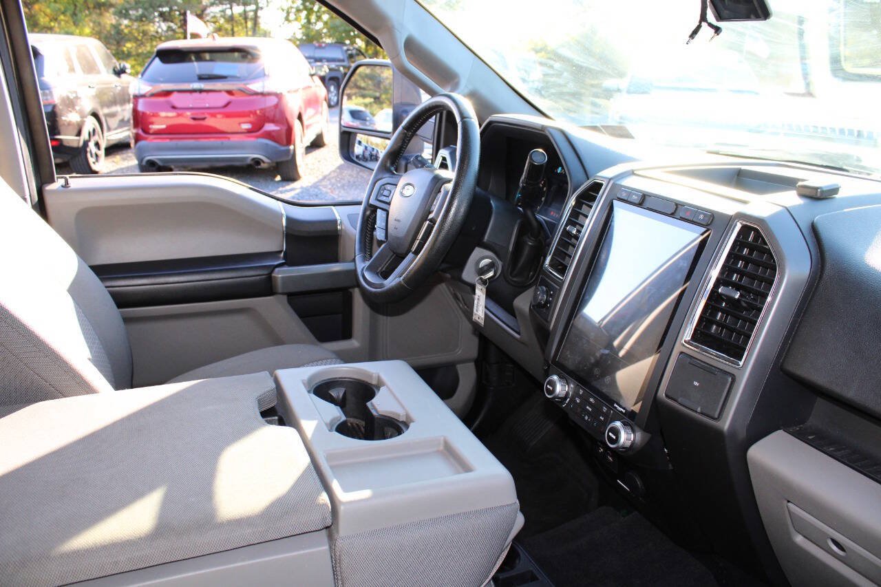 Used 2015 Ford F150 XLT w/ Equipment Group 301A Mid AWD/4WD image 12