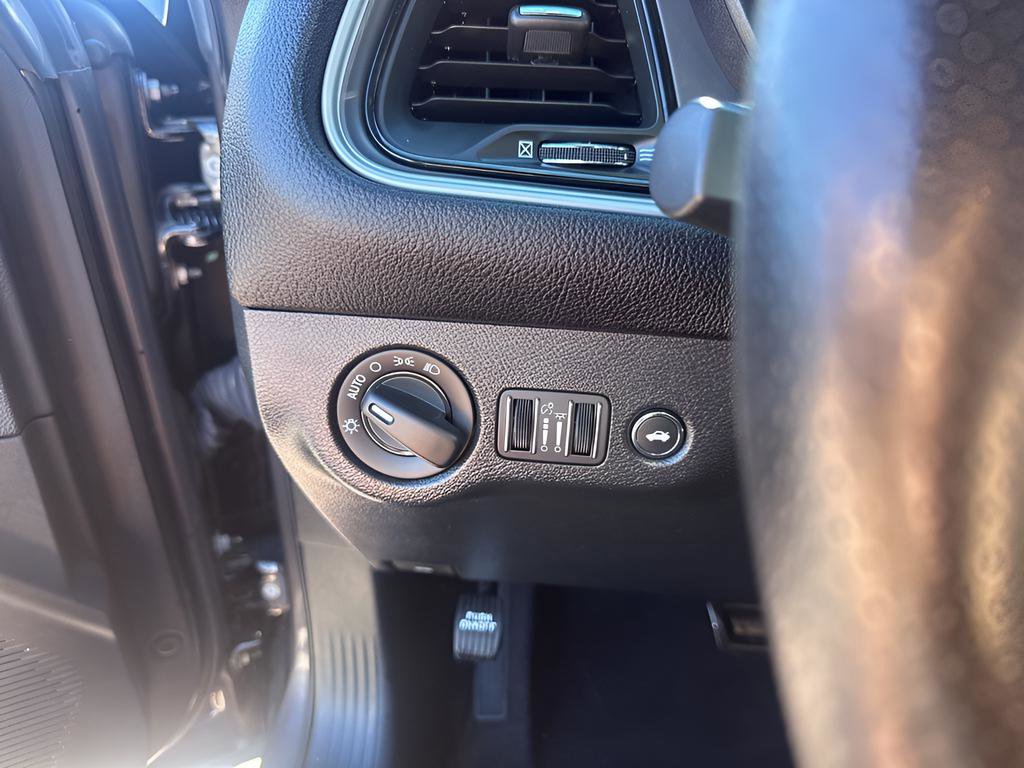 Used 2022 Dodge Challenger R/T Scat Pack image 21