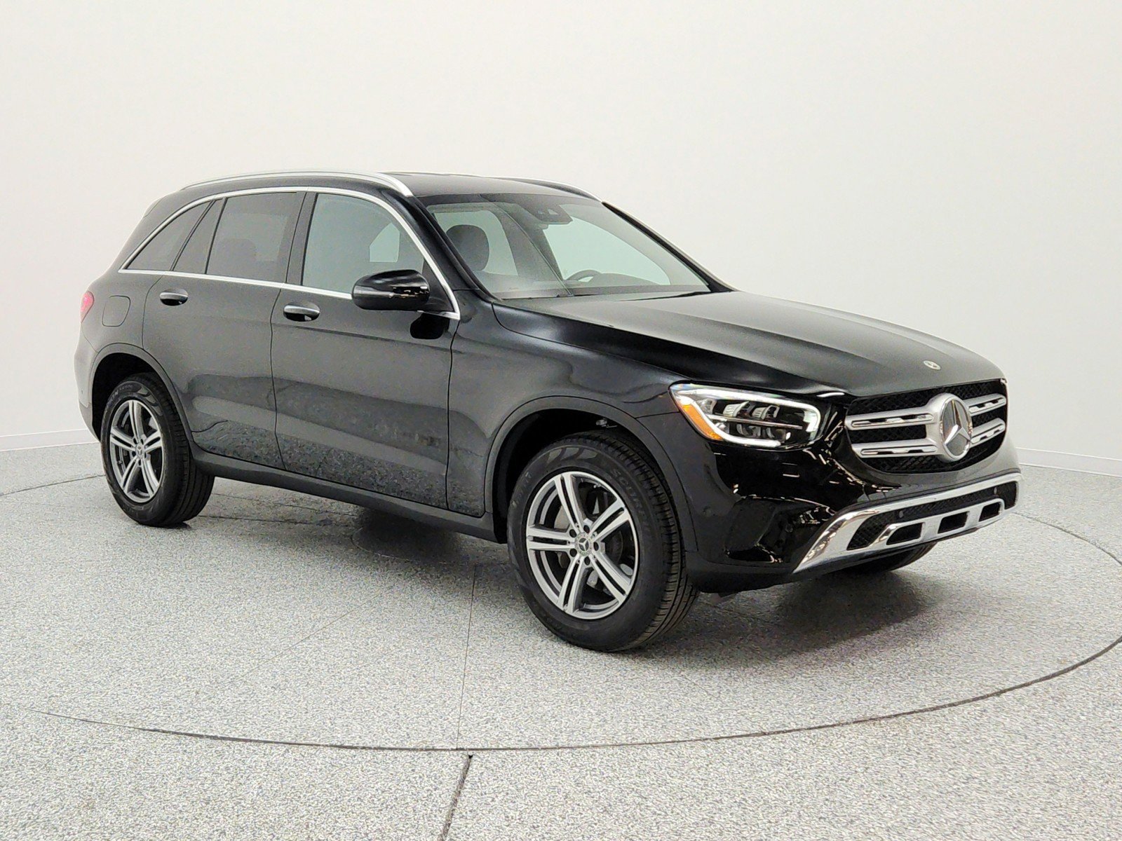 Certified 2022 Mercedes-Benz GLC 300 image 3