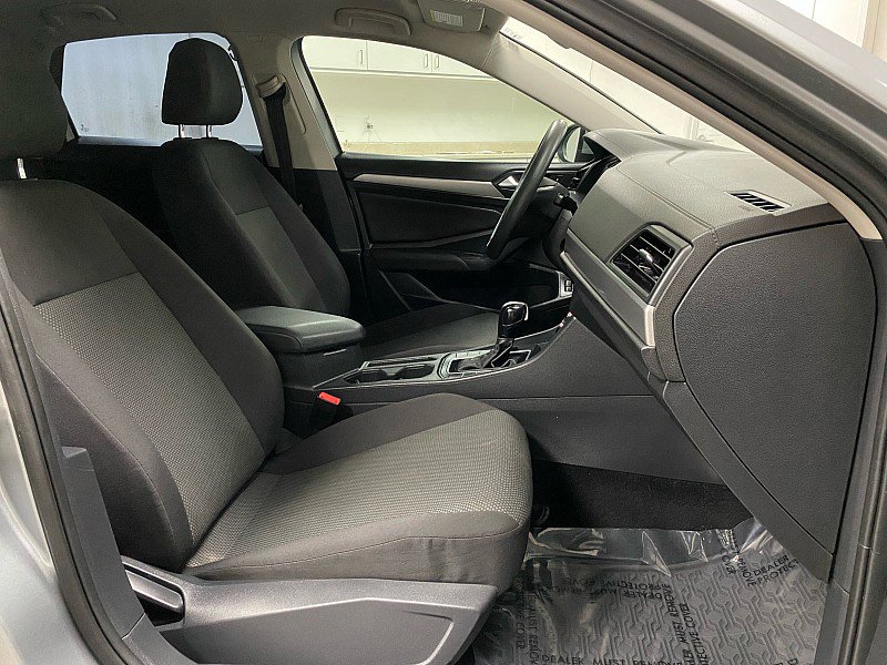 Used 2020 Volkswagen Jetta S image 14