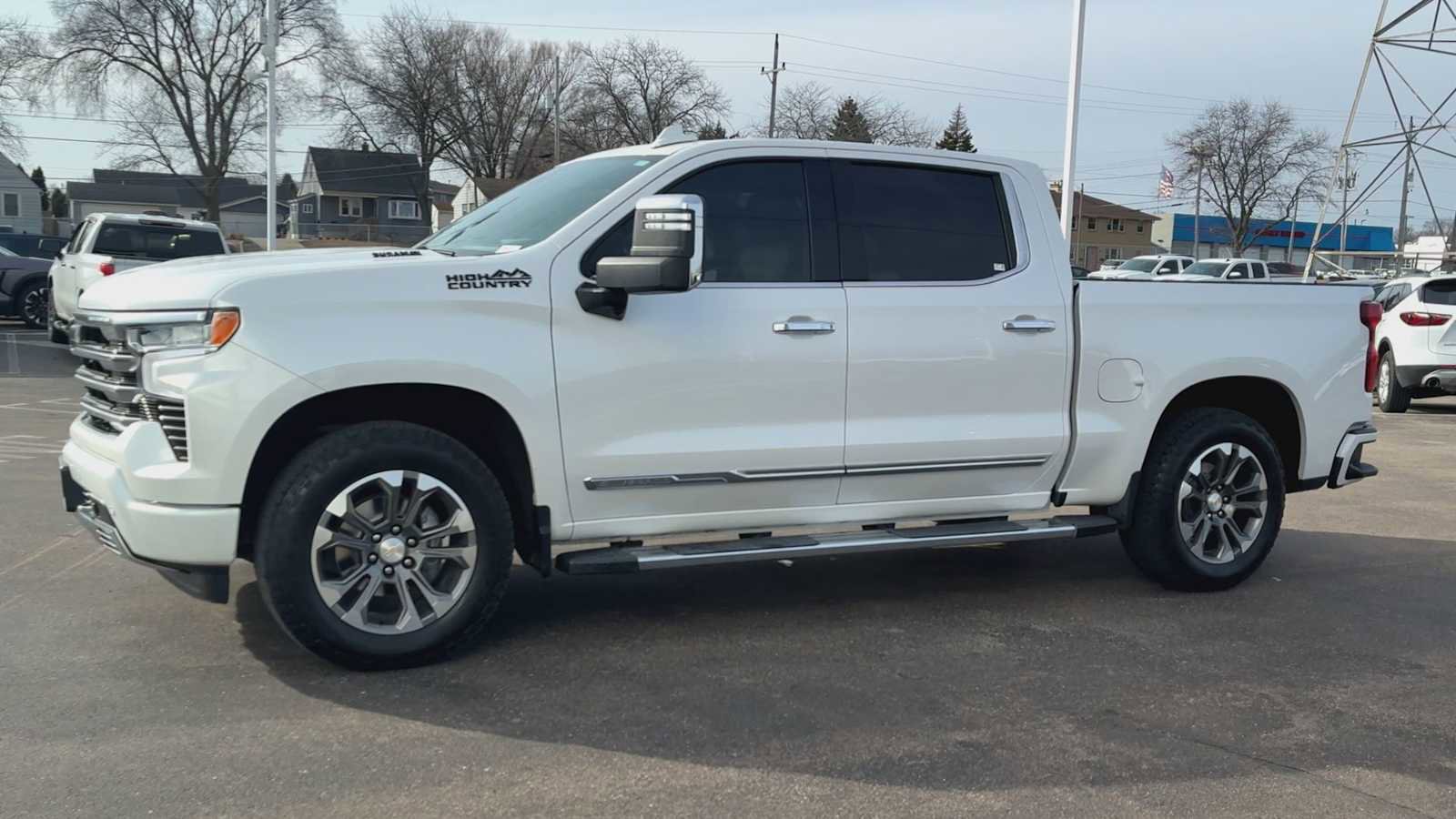 Used 2023 Chevrolet Silverado 1500 High Country w/ Technology Package image 6