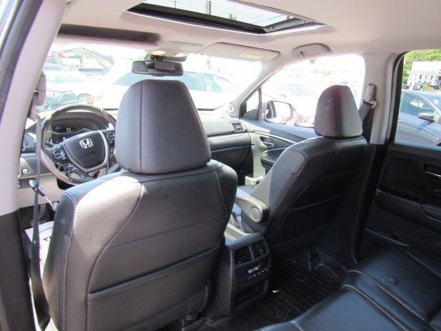 Used 2017 Honda Pilot EX-L image 17