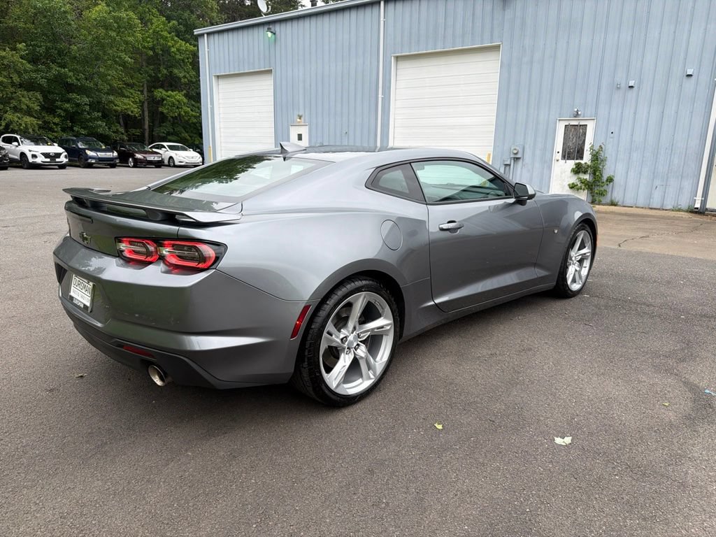 Used 2020 Chevrolet Camaro SS RWD image 7
