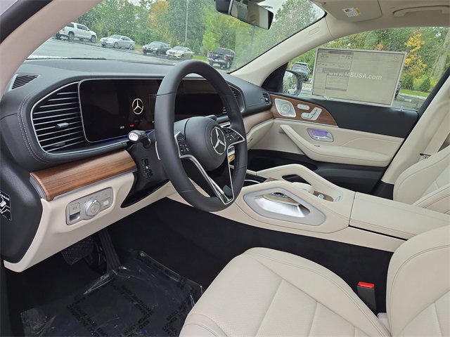 New 2026 Mercedes-Benz GLS 450 4MATIC image 27