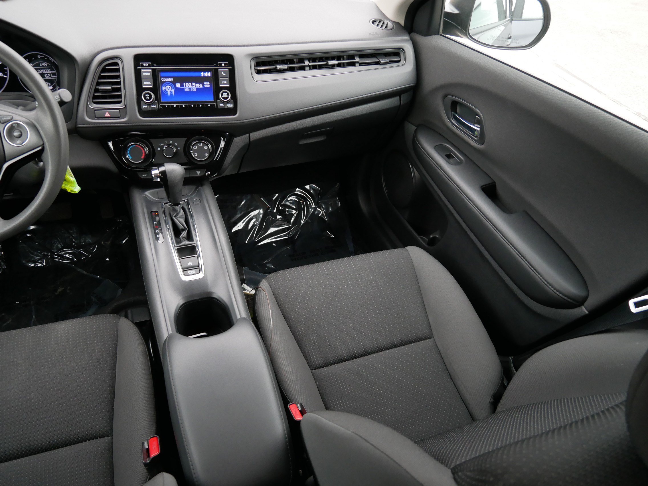 Certified 2022 Honda HR-V LX image 12