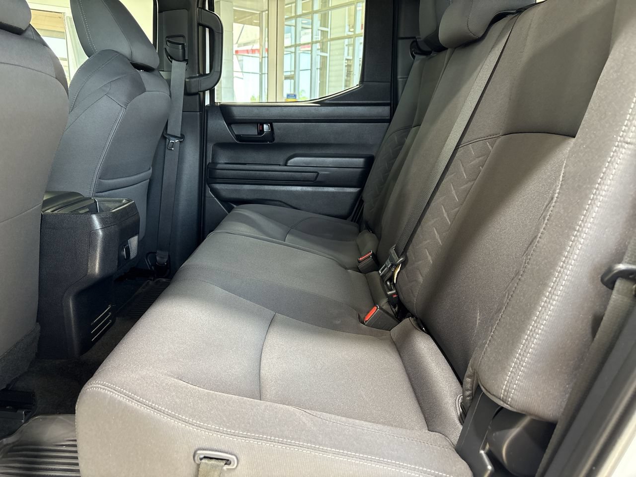 Certified 2025 Toyota Tacoma SR5 AWD/4WD image 23