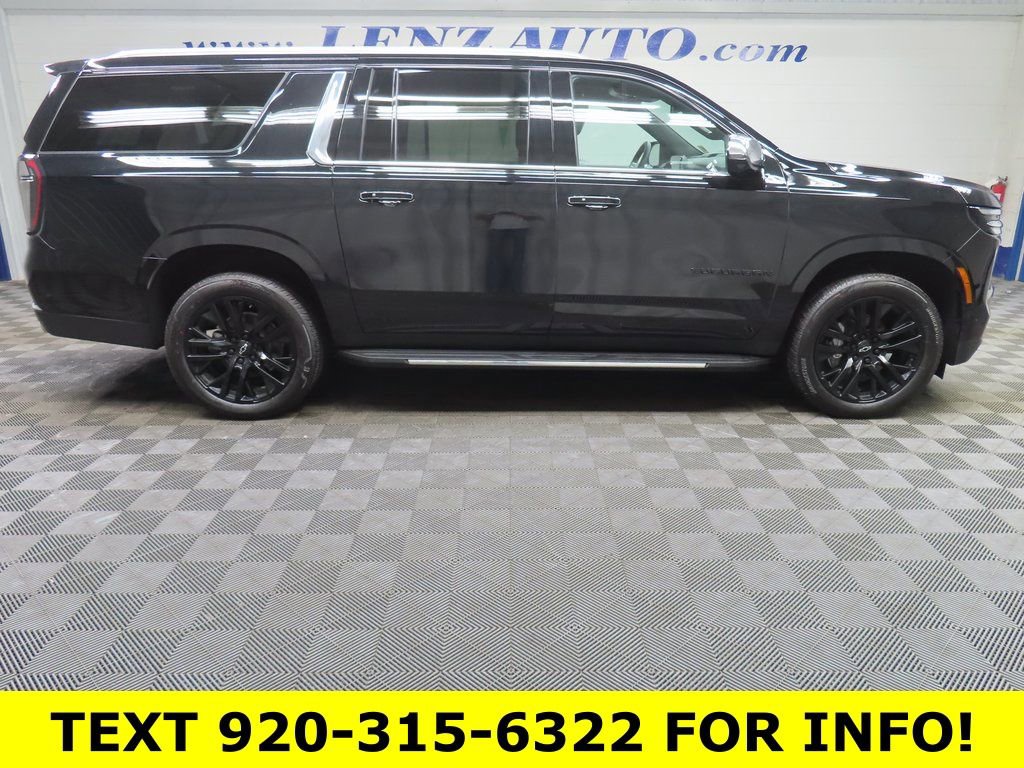 Used 2025 Chevrolet Suburban Premier AWD/4WD image 2
