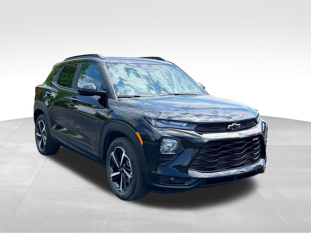 Used 2023 Chevrolet TrailBlazer RS w/ Sun and Liftgate Package