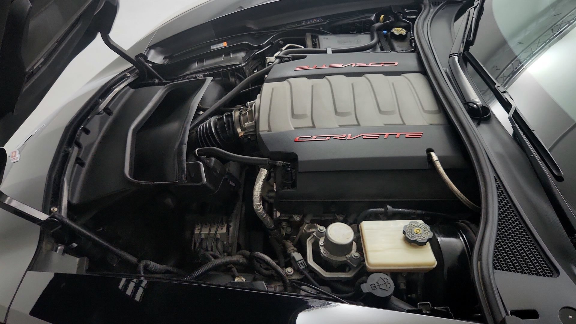 Used 2014 Chevrolet Corvette Stingray Convertible w/ 3LT Preferred Equipment Group RWD image 23