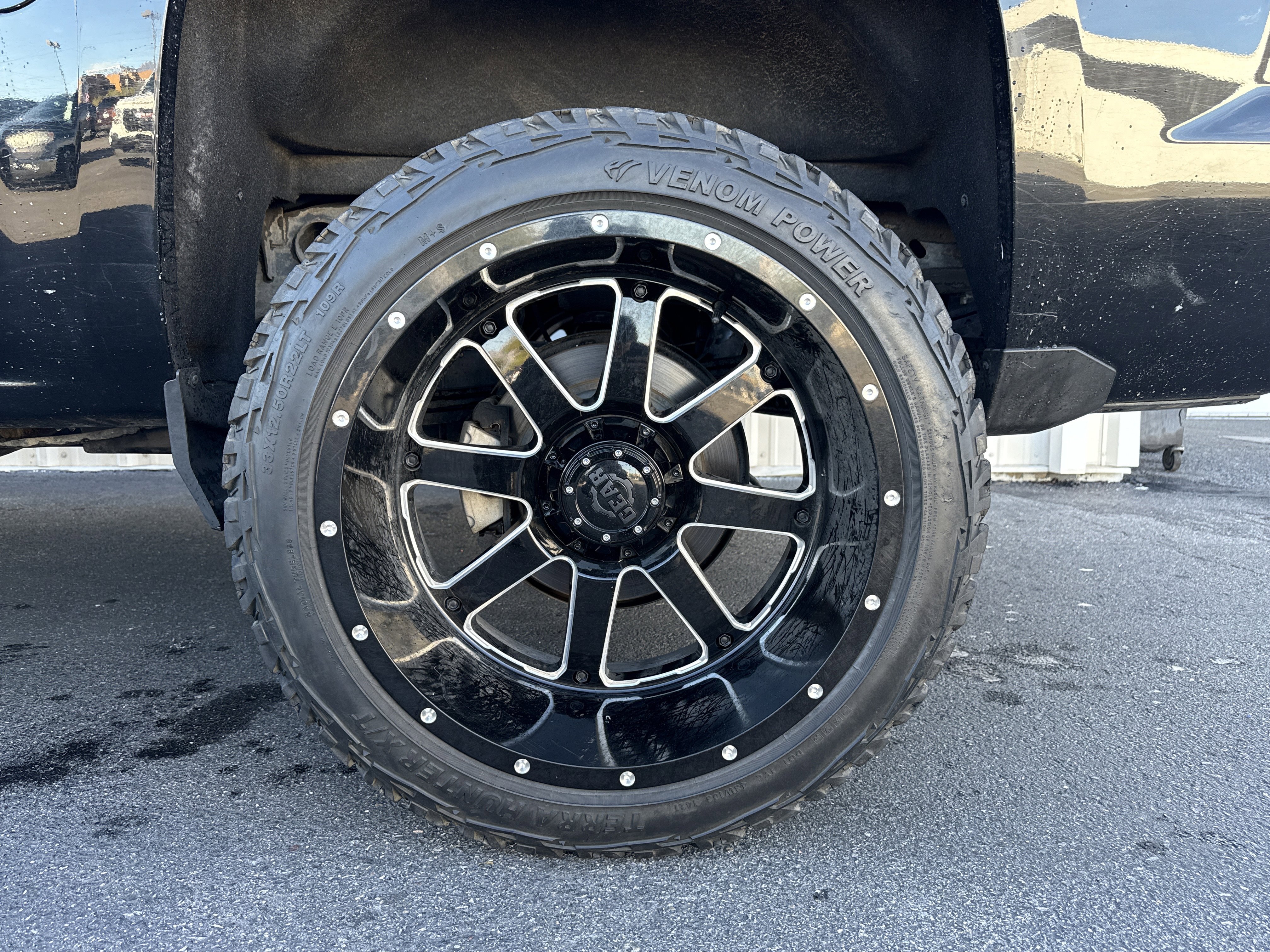 Used 2018 Chevrolet Silverado 1500 LT w/ Texas Edition image 3