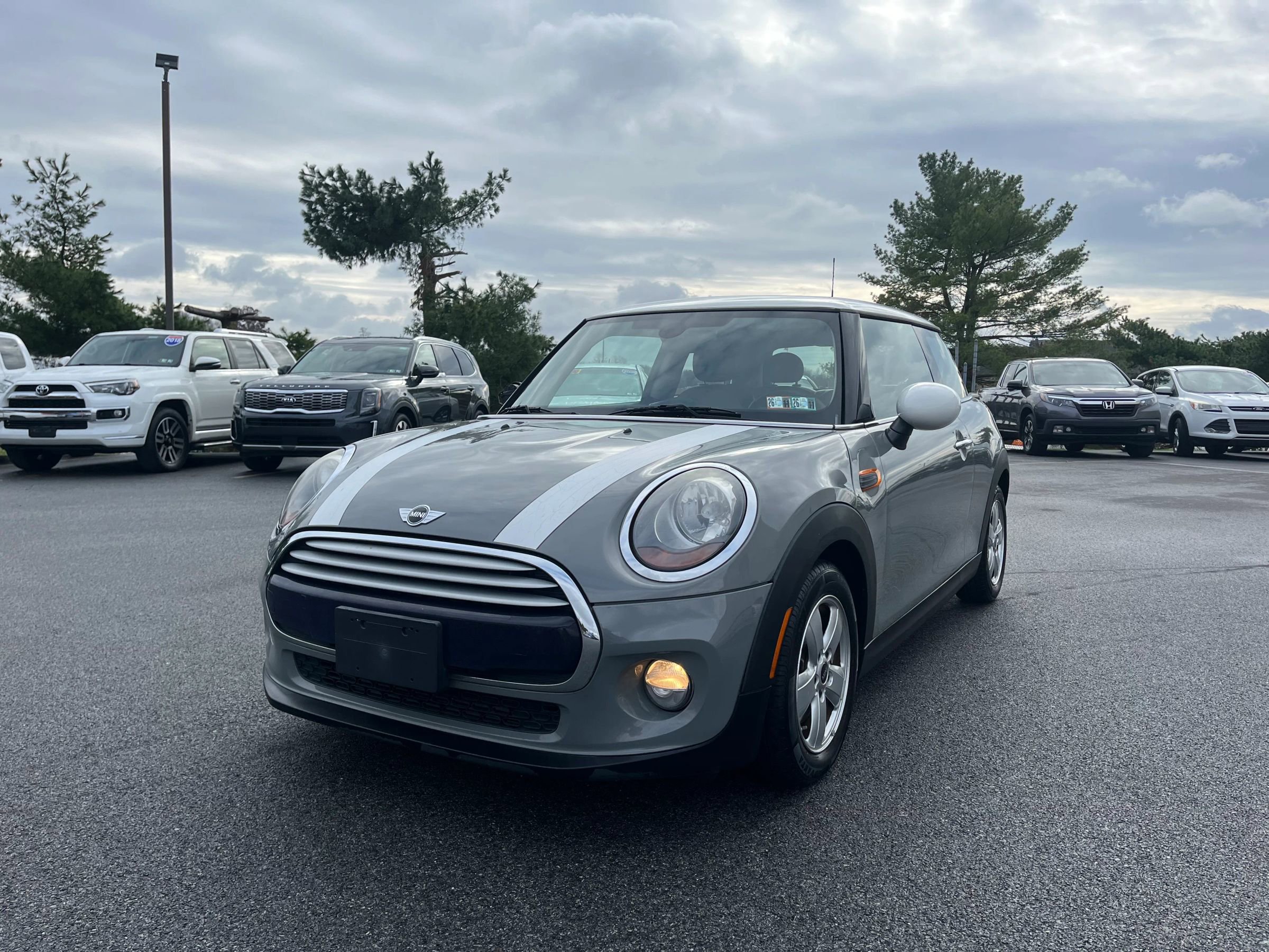 Used 2014 MINI Cooper 2-Door Hardtop image 35