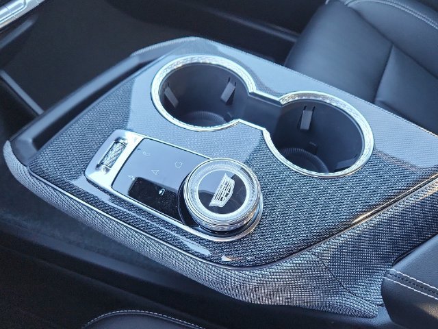 New 2026 Cadillac Optiq Sport 2 AWD/4WD image 17