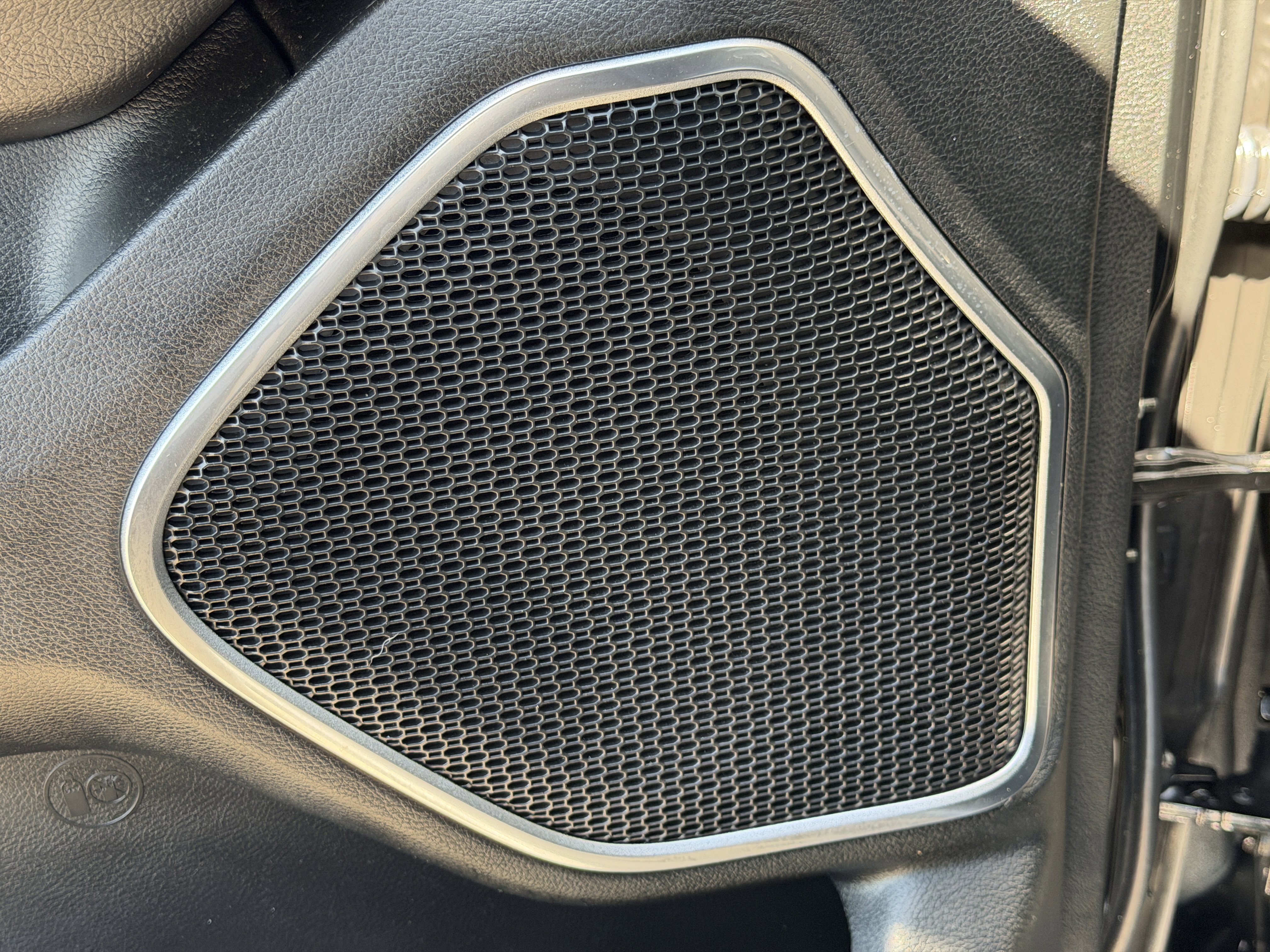 Used 2020 RAM 1500 Laramie image 19