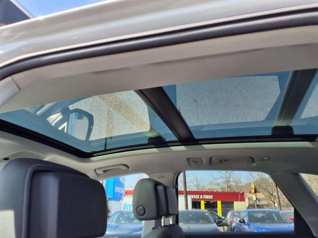 Used 2023 Audi Q5 2.0T Premium Plus AWD/4WD image 11