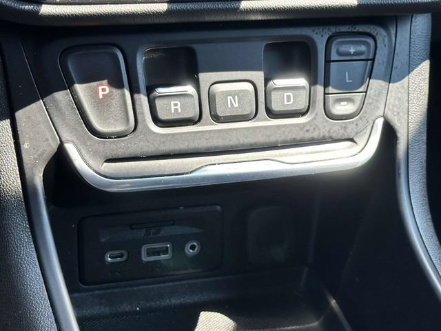 Used 2020 GMC Terrain SLE w/ Driver Convenience Package FWD image 23