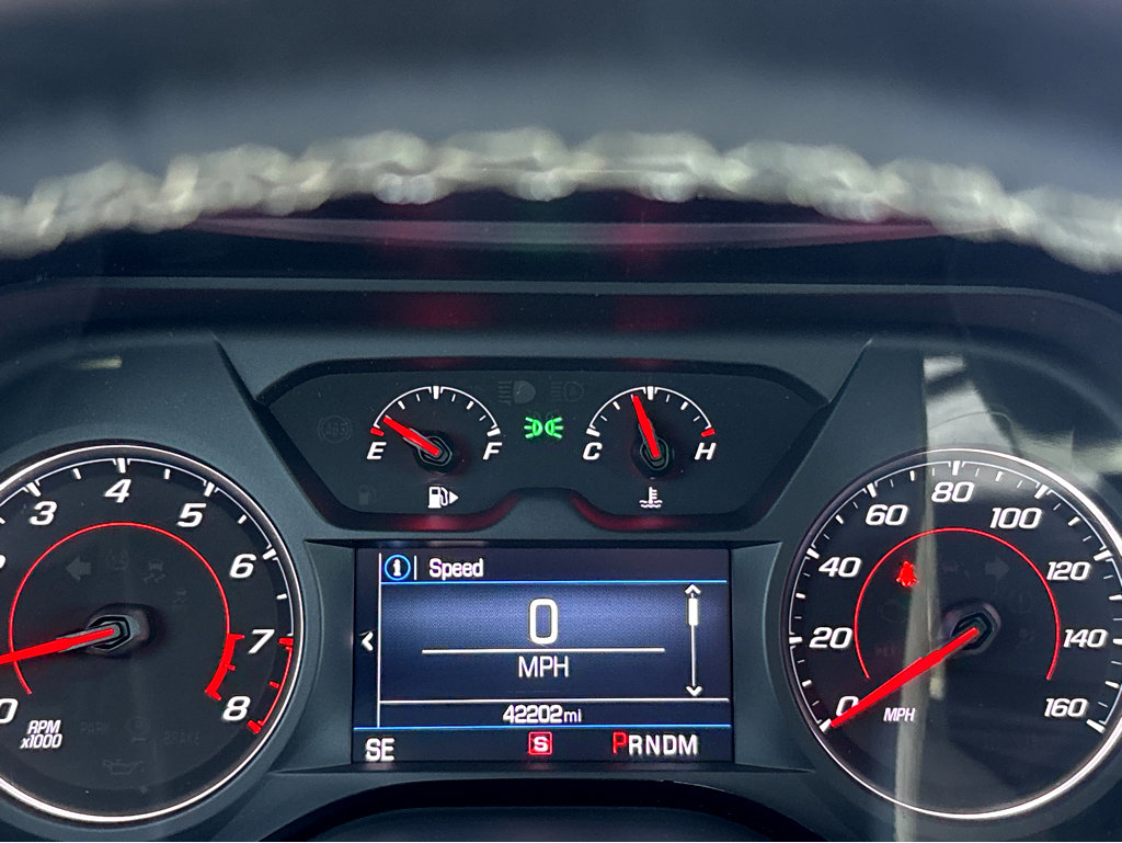 Used 2023 Chevrolet Camaro LT w/ RS Package image 4