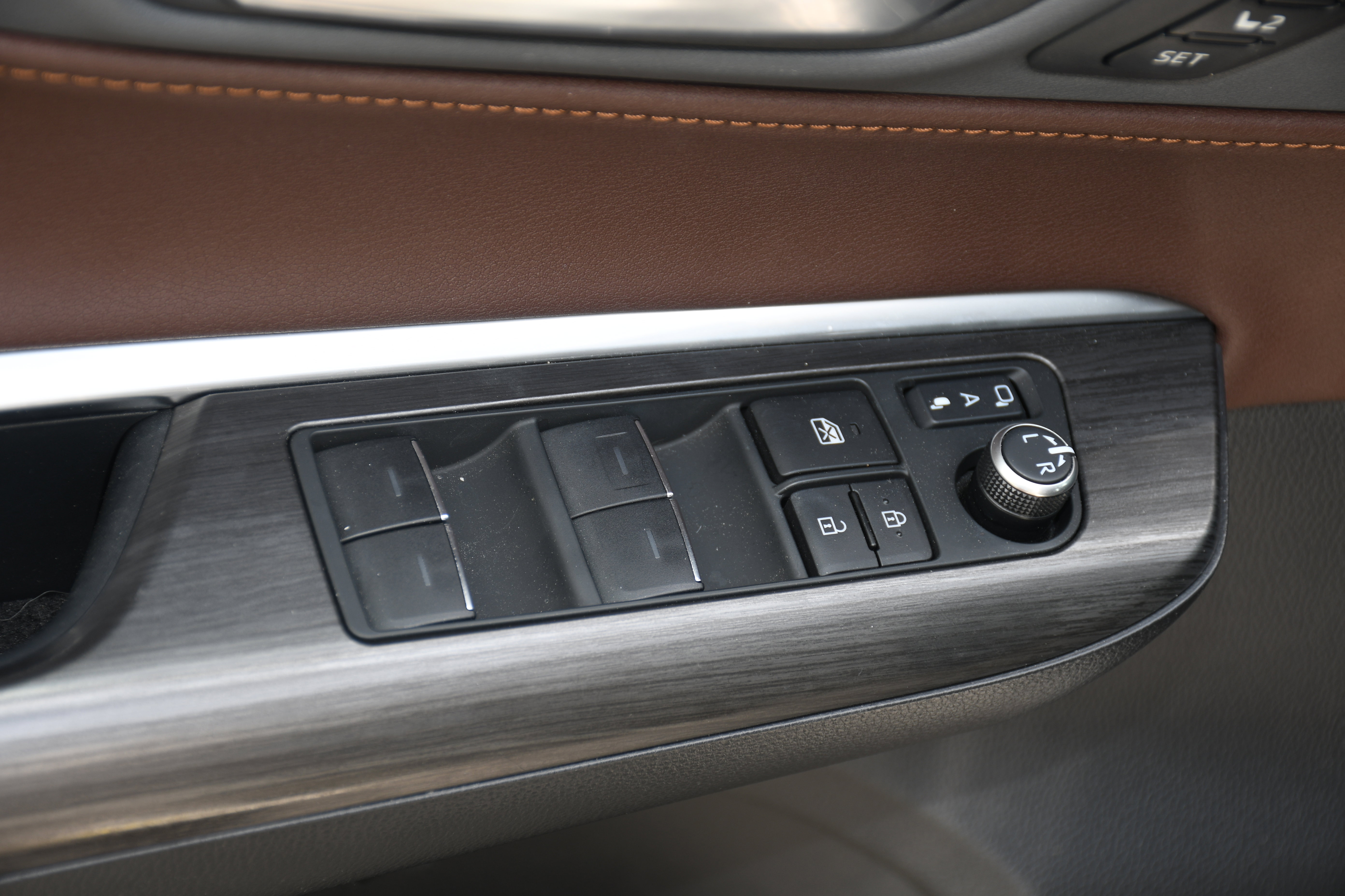 Certified 2023 Toyota Venza XLE AWD/4WD image 10