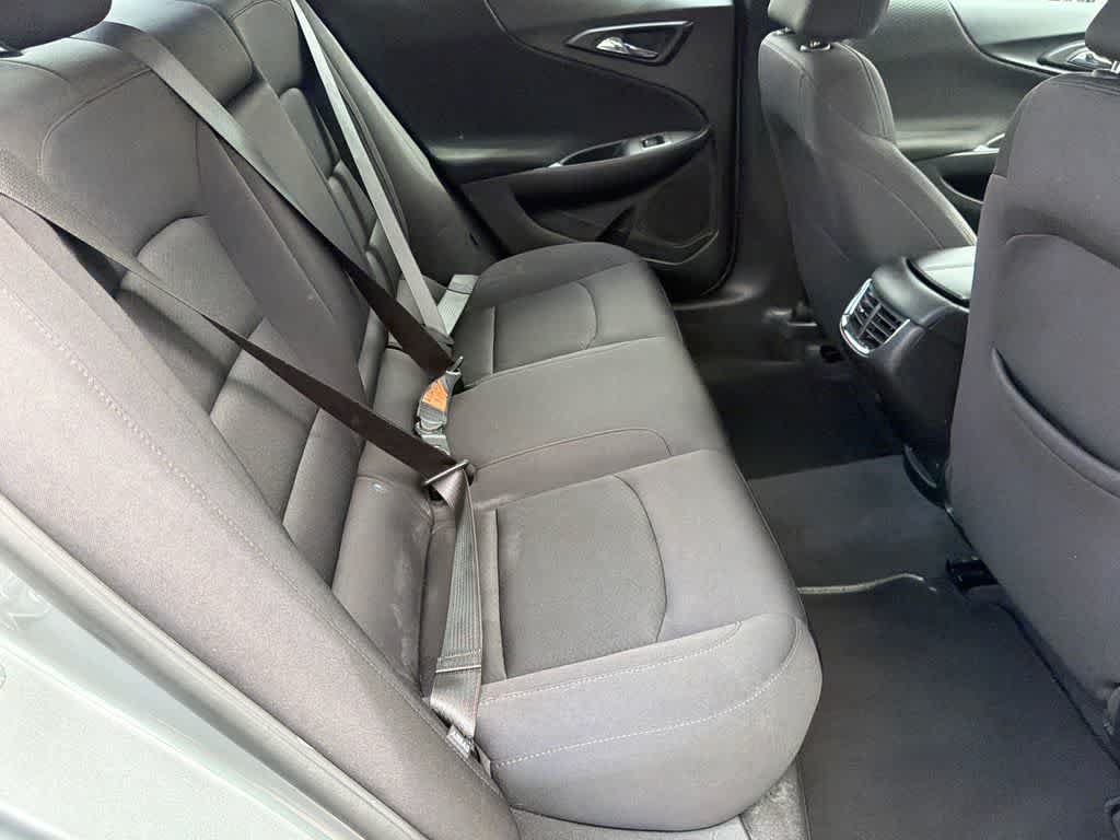 Used 2024 Chevrolet Malibu LT FWD image 14
