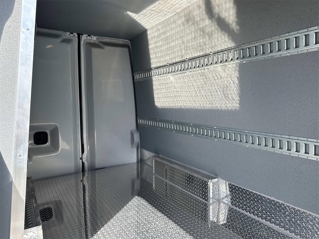 New 2025 Mercedes-Benz Sprinter 2500 image 10