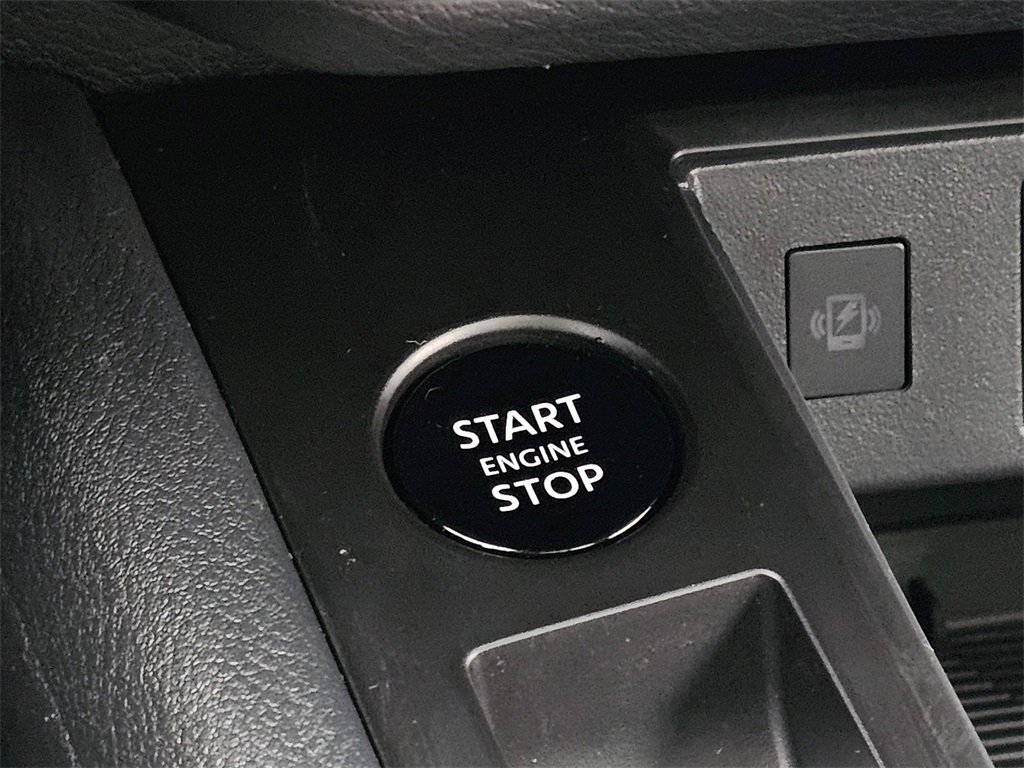 New 2026 Nissan Kicks SV image 18