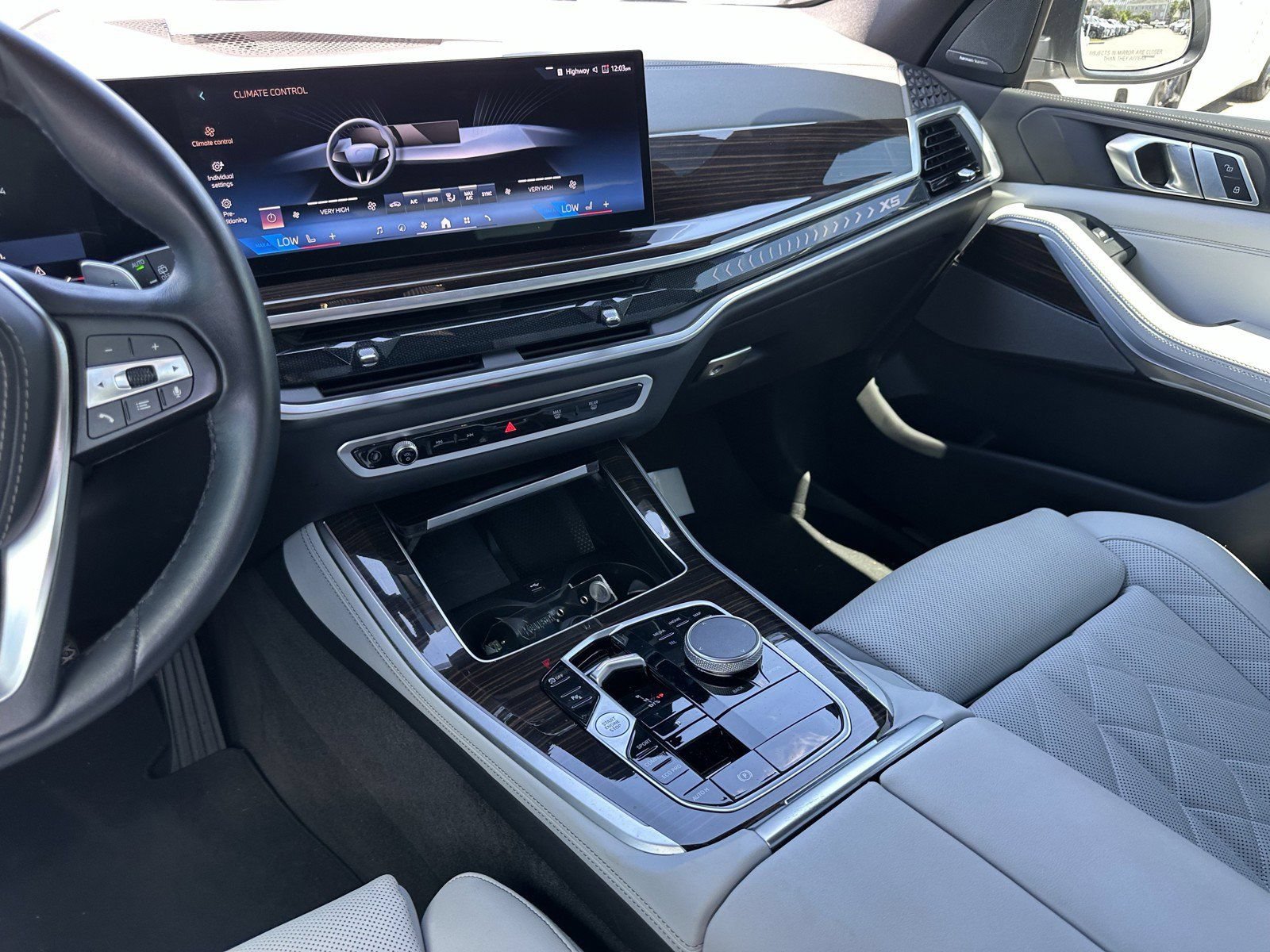 Certified 2024 BMW X5 sDrive40i w/ Premium Package RWD image 12