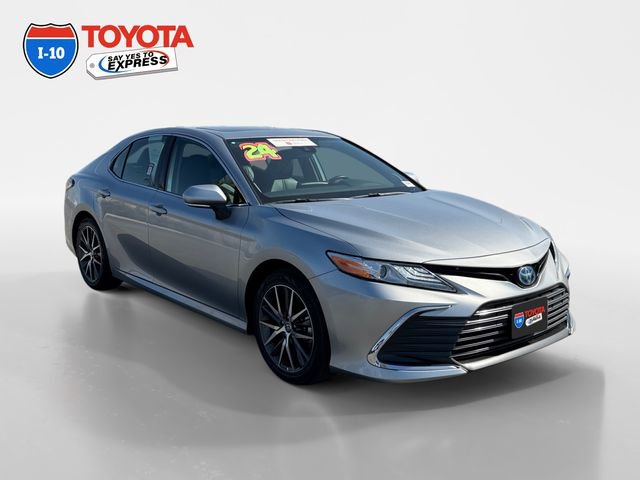 Certified 2024 Toyota Camry XLE w/ Navigation Package image 7