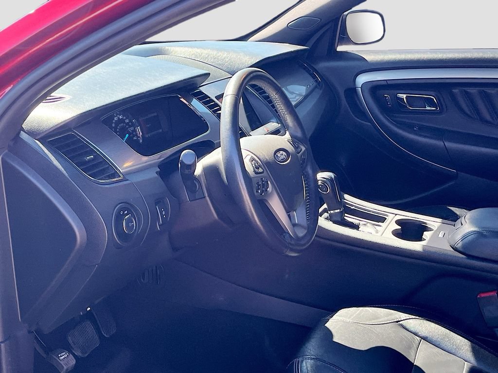Used 2018 Ford Taurus SEL w/ Equipment Group 201A AWD/4WD image 9